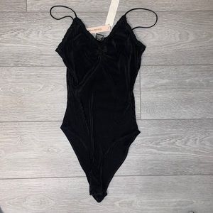 AQUA Black one piece body suit size small